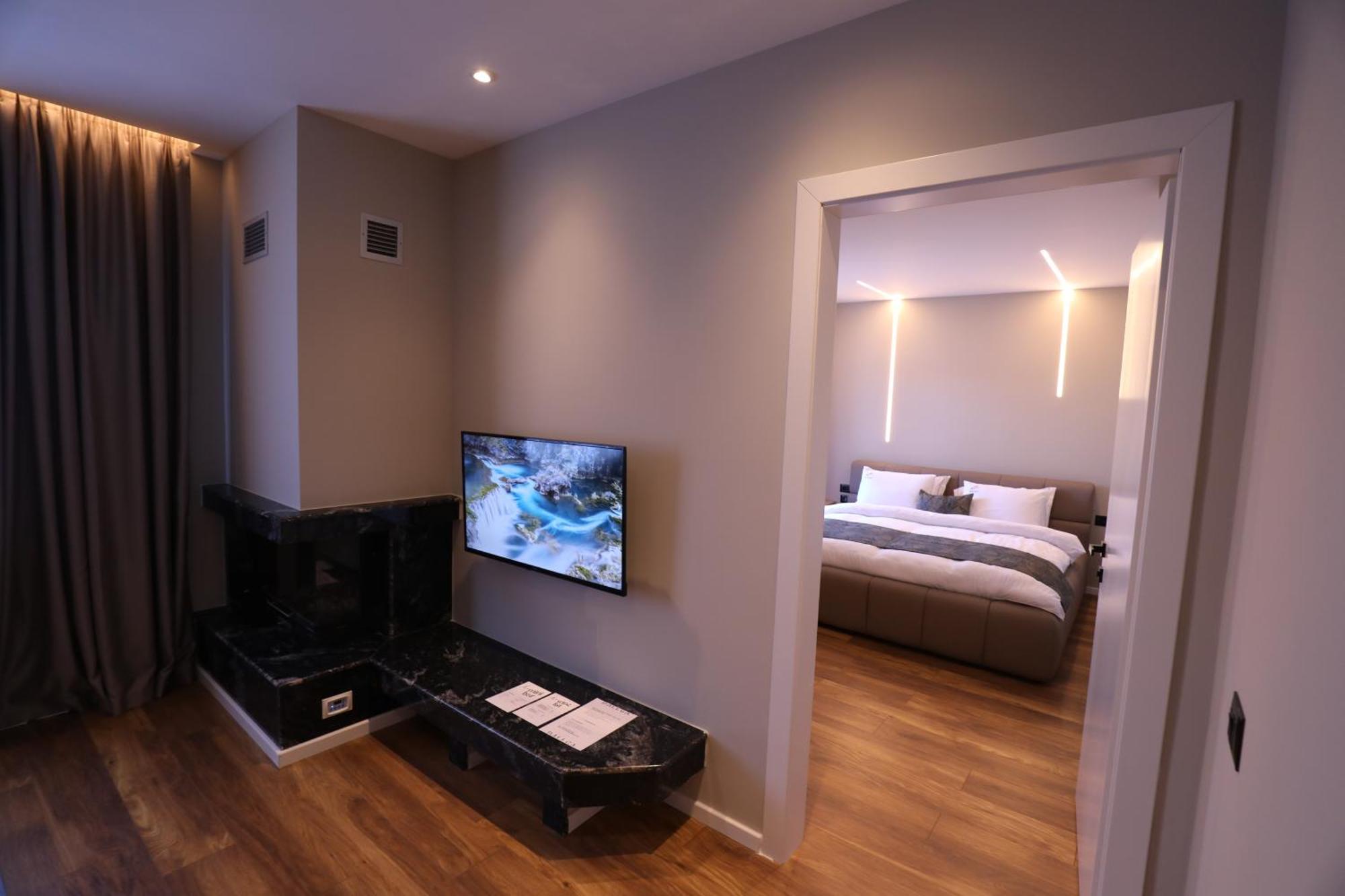 Dallga Suites Tushemisht Bagian luar foto