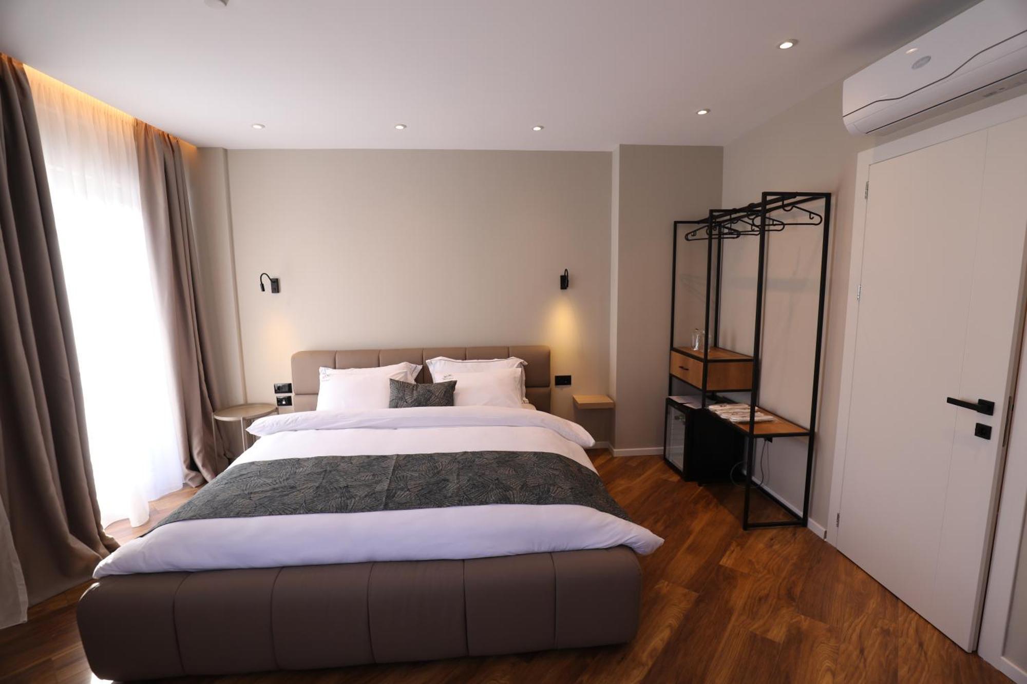 Dallga Suites Tushemisht Bagian luar foto