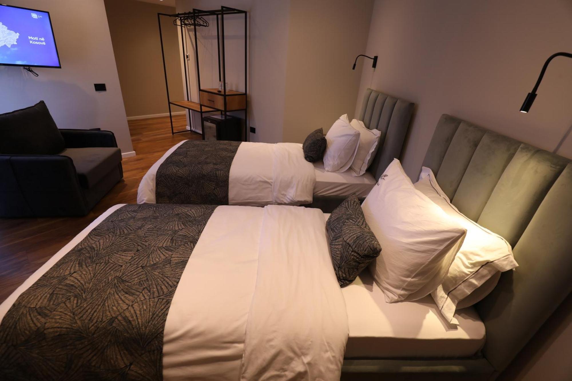 Dallga Suites Tushemisht Bagian luar foto