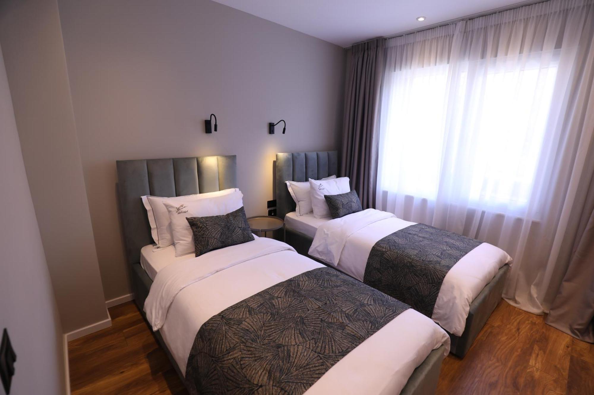 Dallga Suites Tushemisht Bagian luar foto